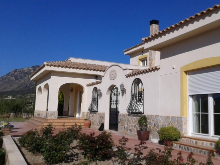 Salinas property: Villa with 4 bedroom in Salinas 279932