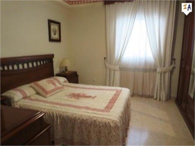 Sierra De Yeguas property: Malaga property | 3 bedroom Apartment 283544