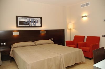 Cheap hotels on the Catalonia 1201