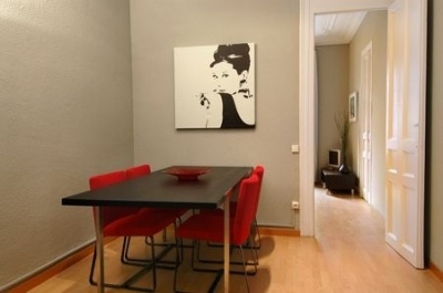 Cheap hotels on the Catalonia 1253