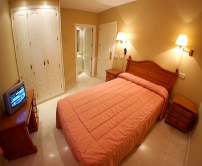 Cheap hotels on the Madrid 1285
