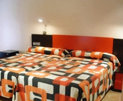 Cheap hotel in Madrid 1380
