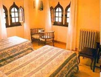 Cheap hotels on the Asturias 1396