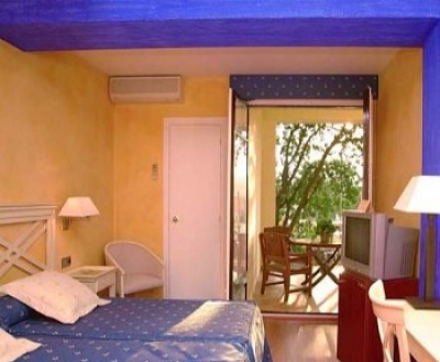 Cheap hotels on the Catalonia 1400