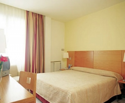 Cheap hotels on the Murcia 1465
