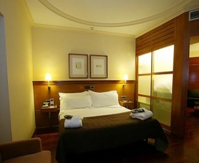 Cheap hotels on the Madrid 1478