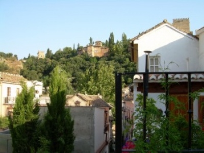 Cheap hotel in Granada 1597