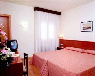 Cheap hotel in Barcelona 1642