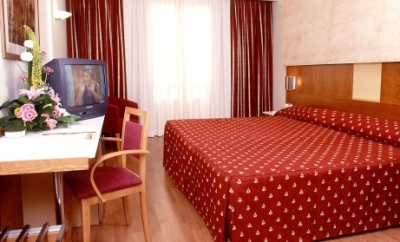 Cheap hotels on the Catalonia 1649