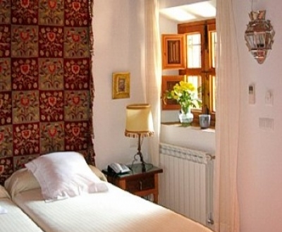 Cheap hotels on the Andalusia 1870