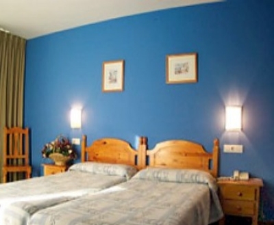 Cheap hotels on the Asturias 1892