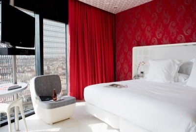 Cheap hotel in Barcelona 2033