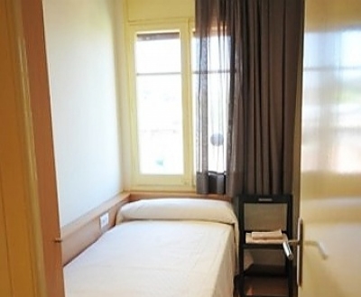 Cheap hotel in Barcelona 2087