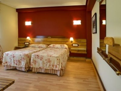 Child friendly hotel in Llanes 2110