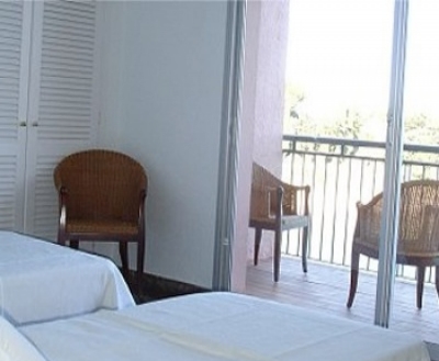 Cheap hotels on the Catalonia 2260