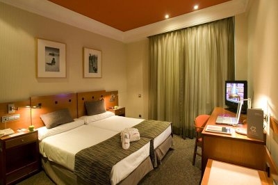 Cheap hotel in Madrid 2313