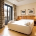 Hotel availability on the Madrid 2317