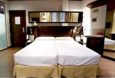 Find hotels in Madrid 2321