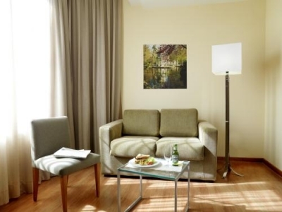 Cheap hotel in Madrid 2329
