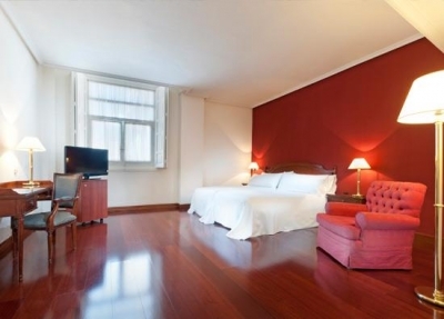 Cheap hotel in Madrid 2338
