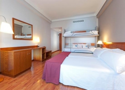 Cheap hotel in Madrid 2339