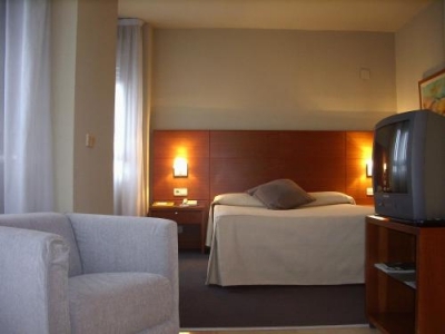 Cheap hotel in Madrid 2340