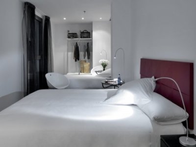 Find hotels in Madrid 2345