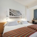 Hotel availability on the Madrid 2351
