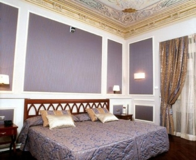 Find hotels in Madrid 2360