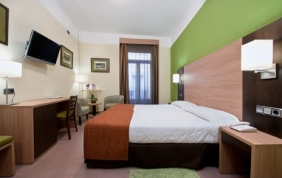 Hotels in Madrid 2372
