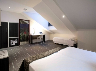 Find hotels in Madrid 2554