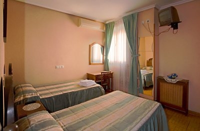 Cheap hotels on the Madrid 2603