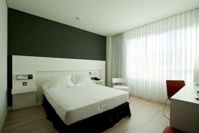 Cheap hotel in Madrid 2610