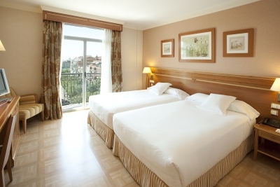 Cheap hotel in Madrid 2696