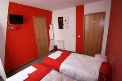 Cheap hotel in Madrid 2742