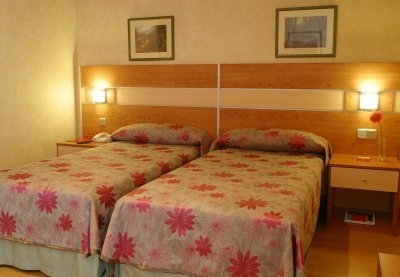 Cheap hotels on the Madrid 2765