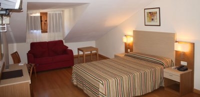 Cheap hotel in Madrid 2767