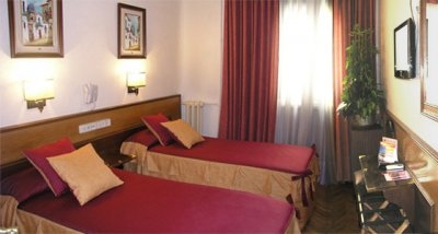 Cheap hotels on the Madrid 2780