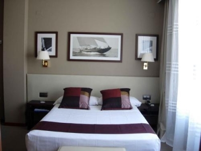 Find hotels in Valencia 2792