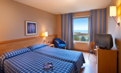 Find hotels in Valencia 2800