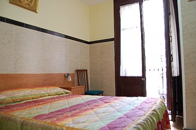 Cheap hotel in Catalonia 2827