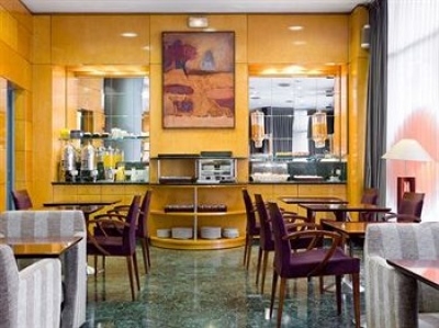 Cheap hotel in Madrid 3182