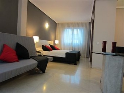 Cheap hotel in Madrid 3239
