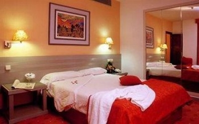 Find hotels in Salamanca 3240