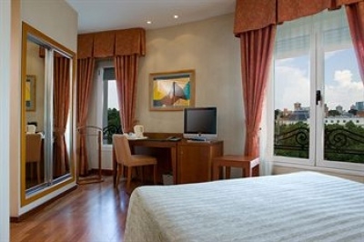 Find hotels in Madrid 3248