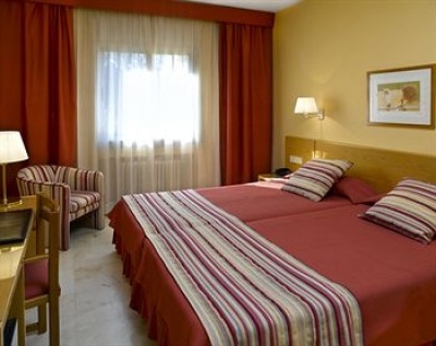Cheap hotel in Girona 3285