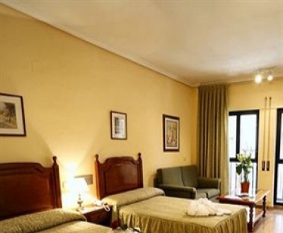 Find hotels in Madrid 3296