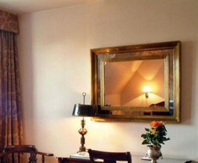 Cheap hotel in Madrid 3297