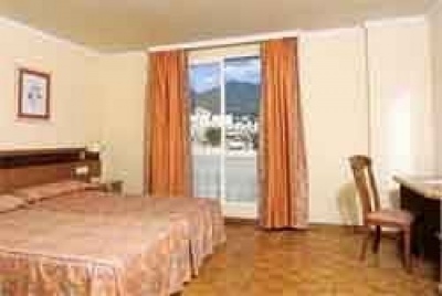 Find hotels in Marbella 3320