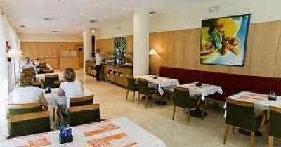 Cheap hotels on the Madrid 3356
